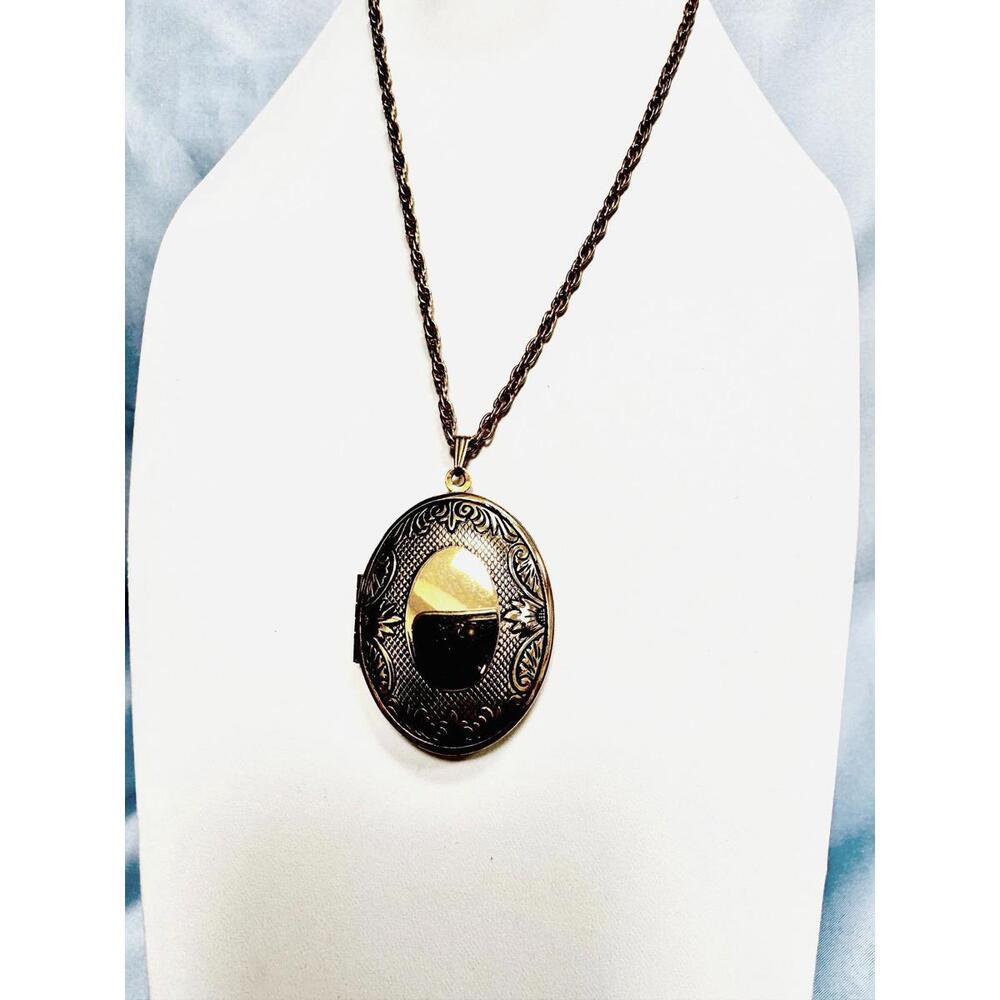 Gold Tone Chain Link with Oval Scrolled Etched Locket  Necklace